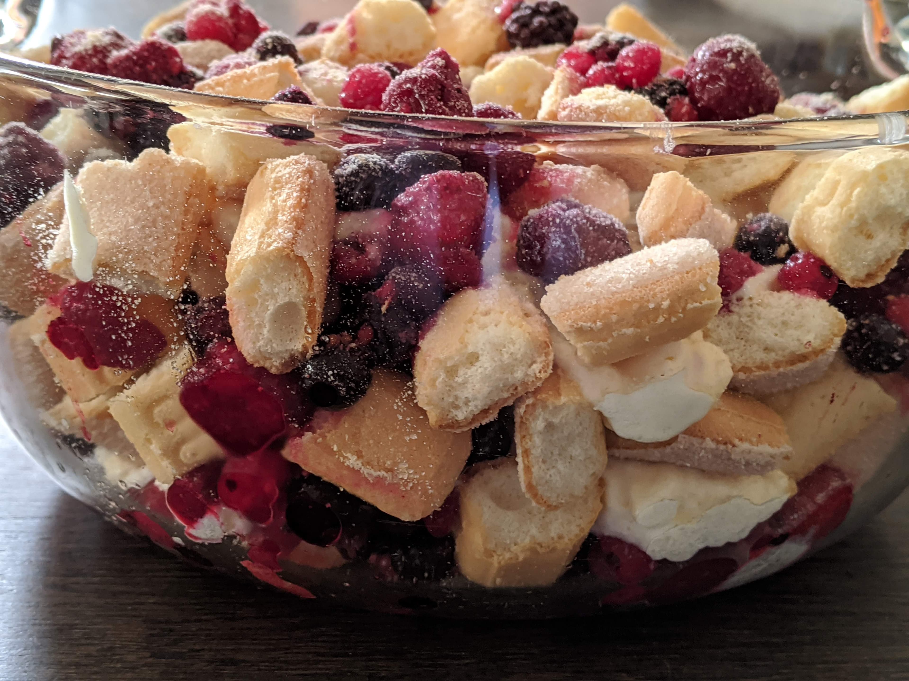 Trifle met Limoncello en rood fruit