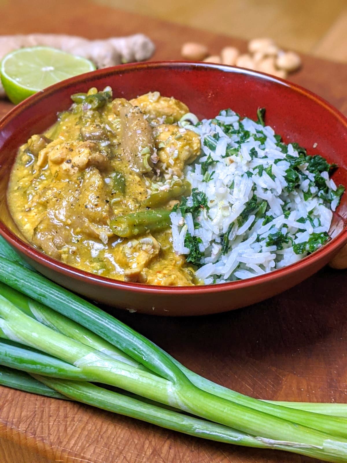 Heerlijke curry met kip, mango, kokosmelk en boerenkool