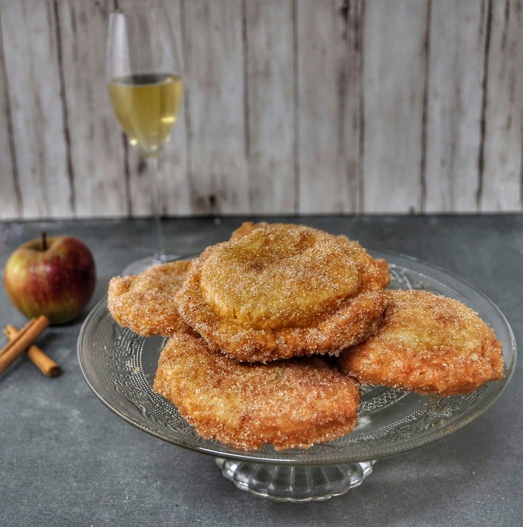 Appelbeignets in bladerdeeg
