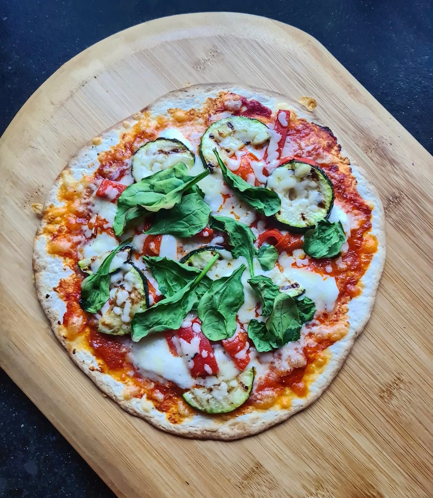 Tortillawrap pizza