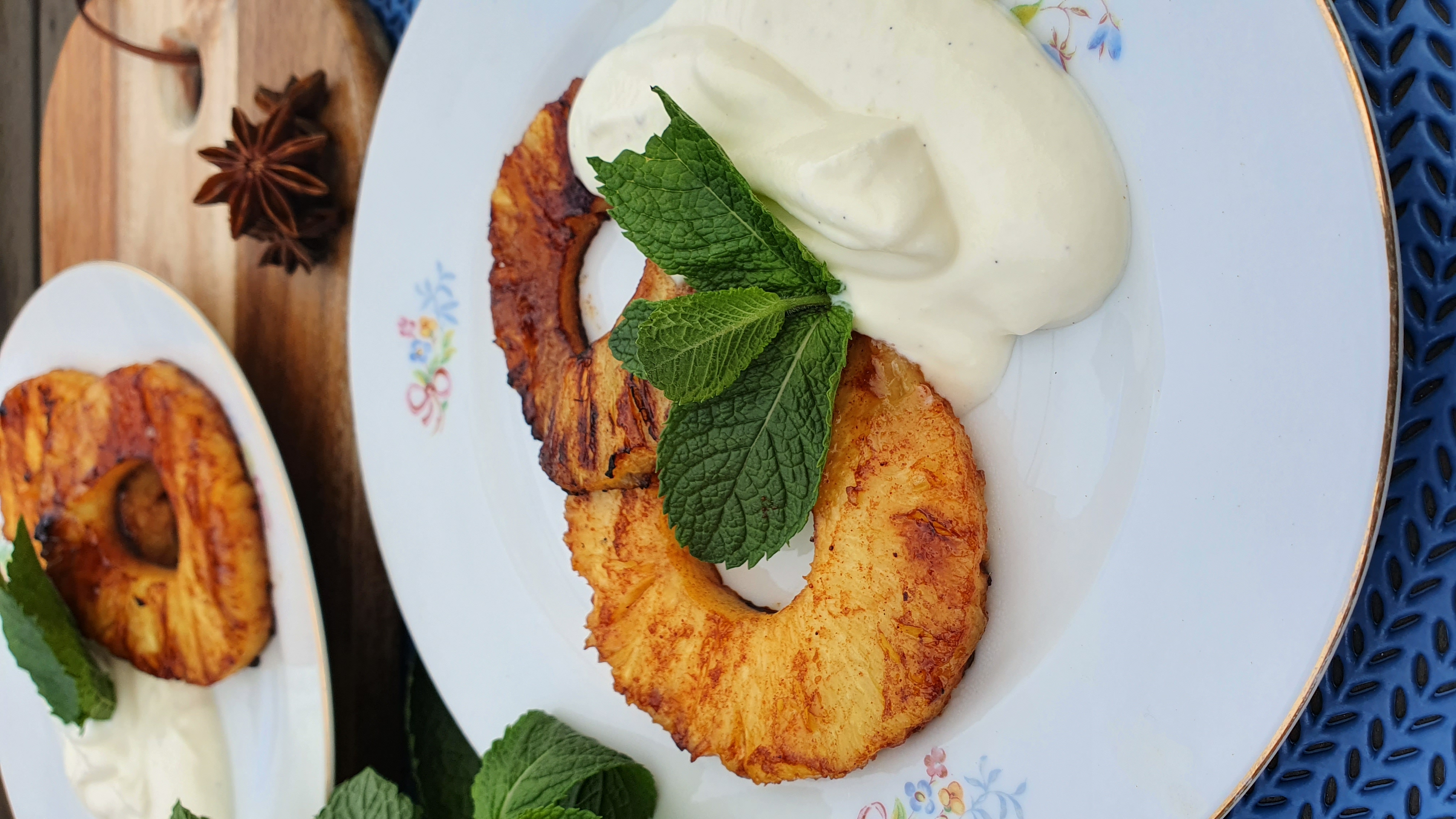Ananas met Rum van de BBQ
